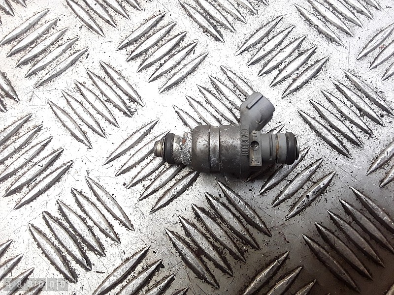 2012 AUDI A3 INJECTEUR ESSENCE 1600PETROL 06A906031BT - Picture 2 of 4